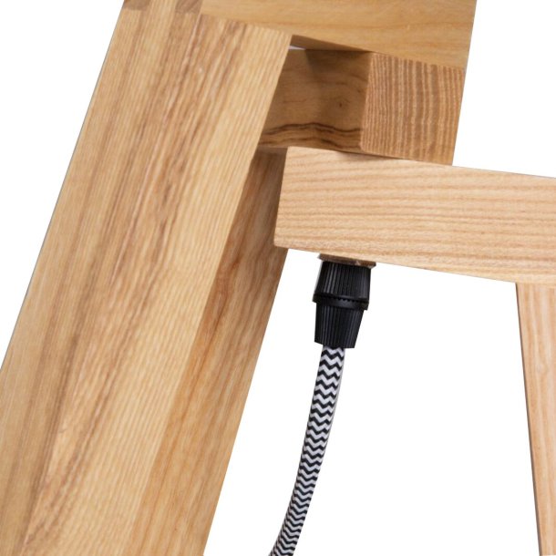 Clara - bordlampe i tr