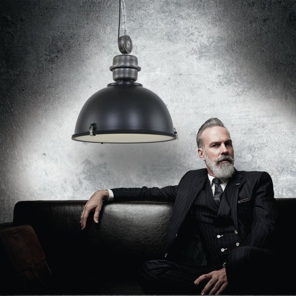 Bikkel - loftlampe  52 cm, to forskellige finish