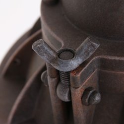 Adra - industriel loftlampe i to metalfarver
