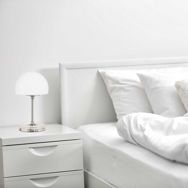 Sinatra - Bordlampe i krom og glas