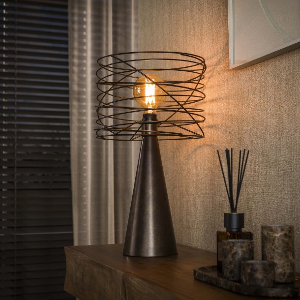 Curly � Bordslampa i urban brun metall