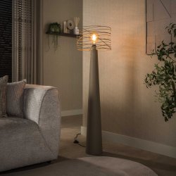 Curly � Golvlampa i urban beige metall