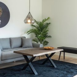 Juva - Sofabord i rget eg og blget kant