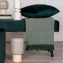 Banff - Plaid i grnt og hvidt mnster, 130 x 160 cm.