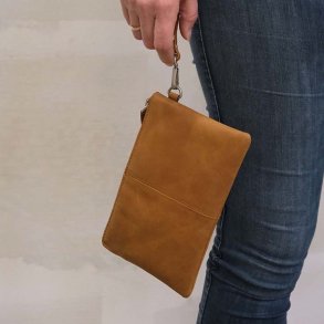 Clutch i lysebrun bffellder