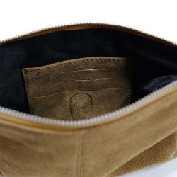 Clutch i lysebrun ruskind