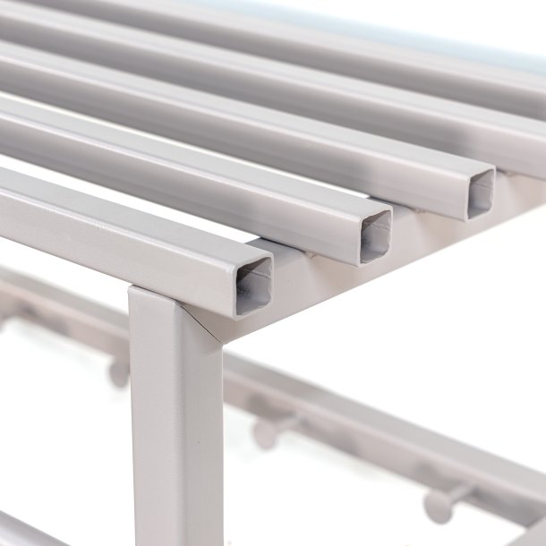 Razor - Hattehylde i silky taupe farvet metal