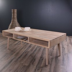 Belfort sofabord i massiv eg og fire forskellige finish