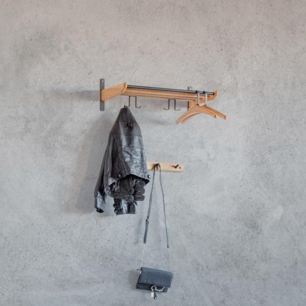 Freja - Hattehylde i massiv eg, med en bredde p� 90 cm