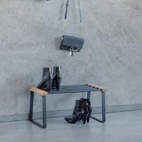 Freja - Skohylde i massiv eg, med en bredde p� 59 cm