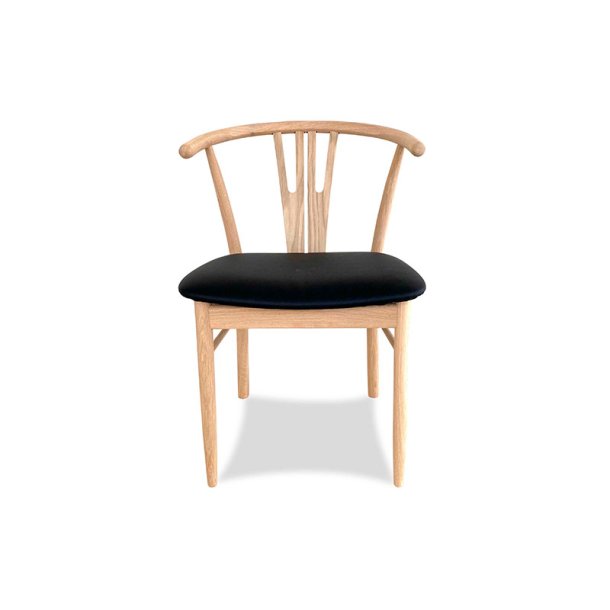 DC 58 - 2 Spisebordsstole i eg og sort lder