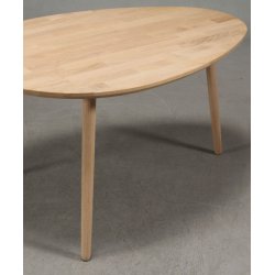 CT 10 - Sofabord i massiv eg med drbeform og strrelse 107 x 79 cm