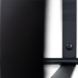 Dinex - Hattehylde i sort metal, bredde 100 cm.