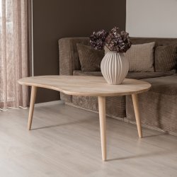  CT 10 - Soffbord i massiv ek med palettform och storlek 107 x 79 cm