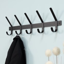 Gancho - Knagerkke med fem knager i sort metal