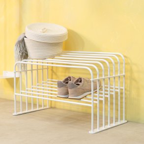 Vigas - Skohylla i vit metall, bredd 70 cm.