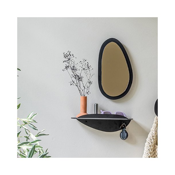 Cosma - Spejl &amp; hylde, enkeltvis eller som s�t i en sortmetal