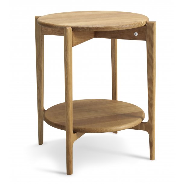 Sweden, Rundt hj�rnebord i massiv eg med hylde og fem forskellige finish. � 51 x h�jde 55 cm