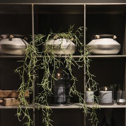 Washington - patineret reol i lakeret jern