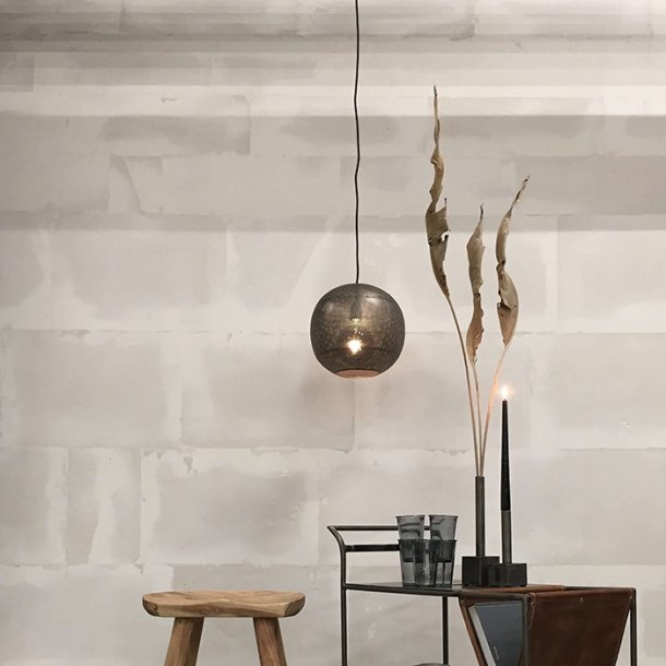 Moonlight pendel i lakeret jern, model small
