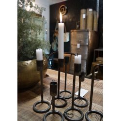 Sammy - 2 Lysestager i metal, hjde 22 cm.