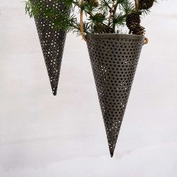 Krmmerhus i perforeret jern, model Small