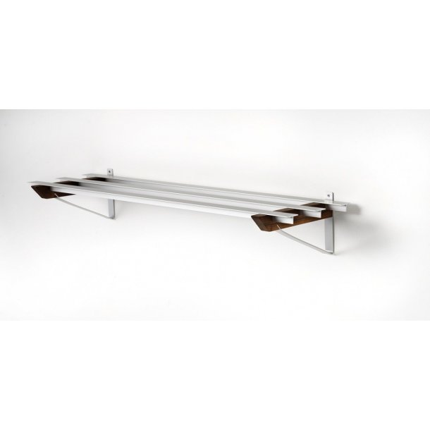 SR3 - Skohylde, bredde 98 cm, vghngt i rustfri stl og seks forskellige trfinish