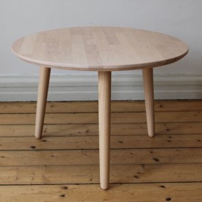 CT 10 - Sofabord i massiv eg og diameter 50 cm