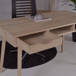 Texas- Skrivebord med skuffe i eg, to strrelser