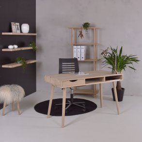 Texas- Skrivbord med lda i ek, tv storlekar