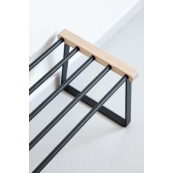 Freja - Skohylde i massiv eg, med en bredde p� 59 cm