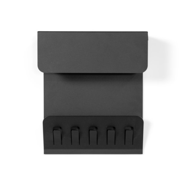 Muchas - Kl�dh�ngare i svart metall