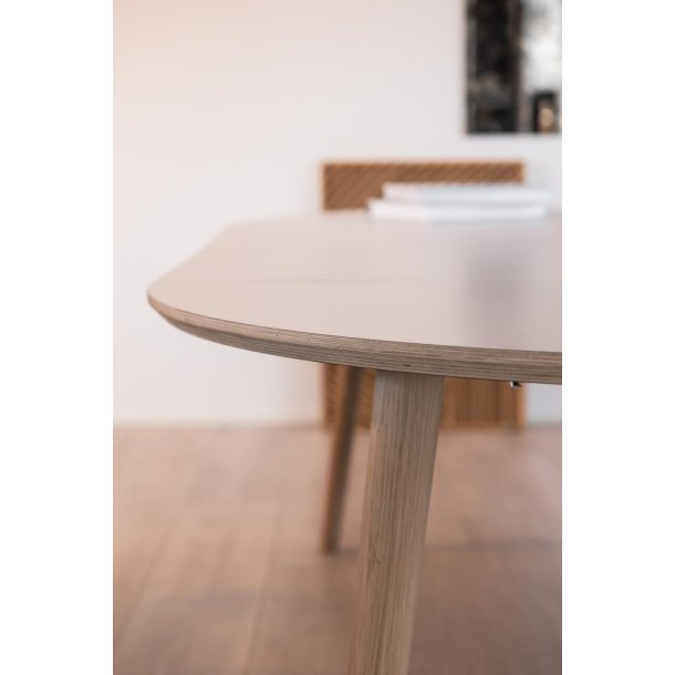 DT 100 - Rundt spisebord med 1 tillgsplade i hvid laminat, fire strrelser