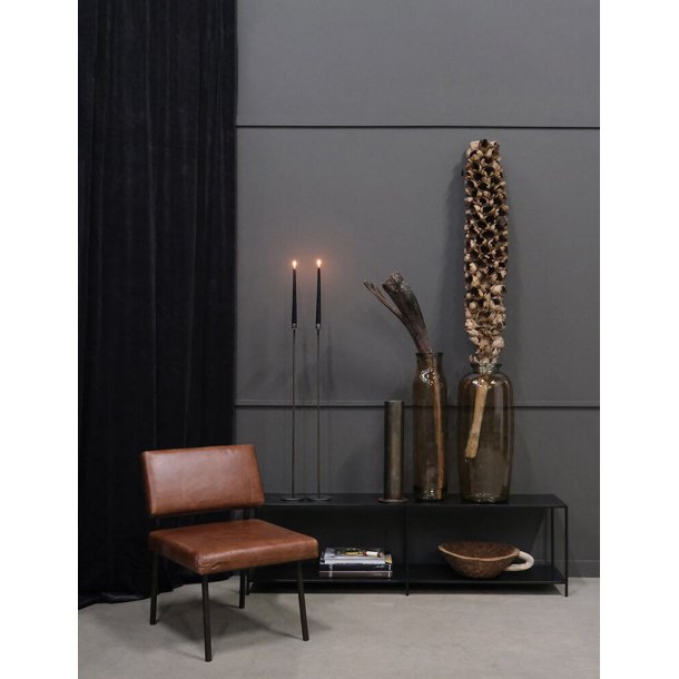 Alto - 2 gulvlysestager i lakeret jern, hjde 90 cm.