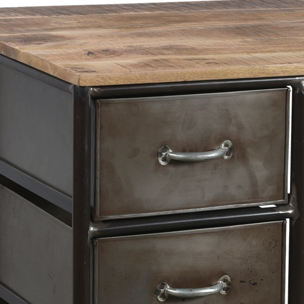  Thomas skrivbord med metalll�dor