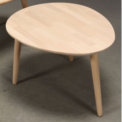 CT 10 - Sofabord i massiv bg med drbeform og strrelse 89 x 66 cm