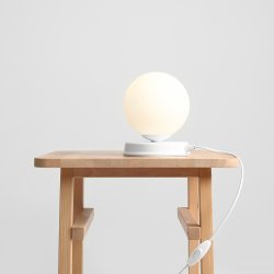 Hazme - Bordlampe i hvidt metal og hvidt glas,  14 cm