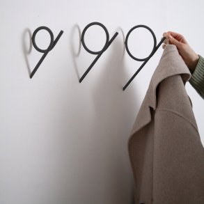 Tupaz - Tre krokar i svart metall, vlj mellan 3 storlekar