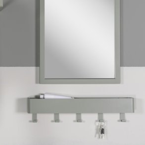 Alhamba - Kroklist med hylla i dammgrn metall, fem krokar