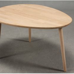 CT 10 - Sofabord i massiv eg med drbeform og strrelse 74 x 55 cm