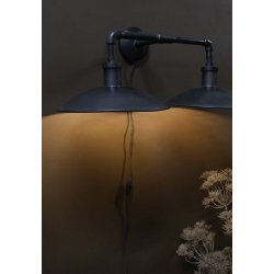 Moorse - Industriel Vglampe i mrkt jern med to skrme