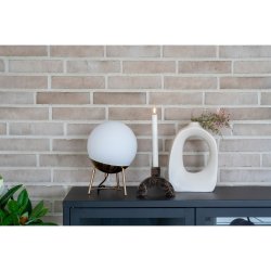 Stamford - Bordlampe i messing og hvidt glas