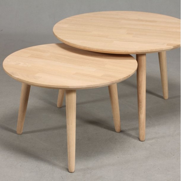 CT 10 - Sofabord i massiv eg og diameter 80 cm