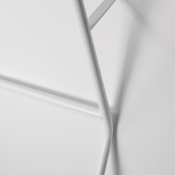 Pinot -tjstativ i hvidt metal