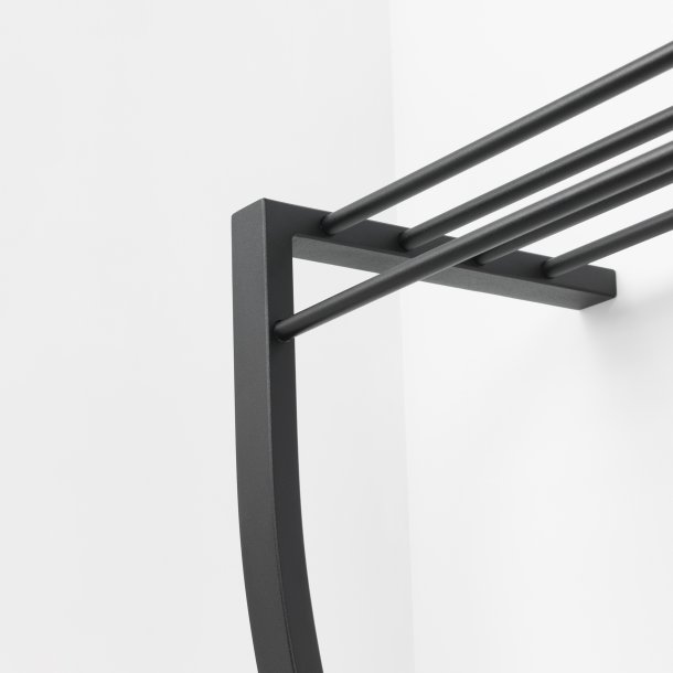 Swung - Hattehylde i sort metal, vghngt