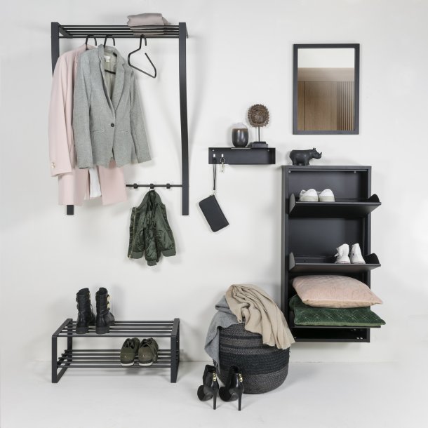 Swung - Hattehylde i sort metal, vghngt