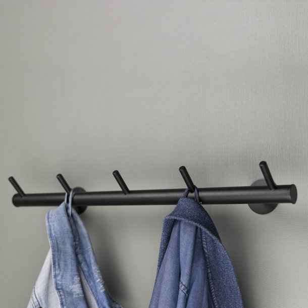 Brooks - Knagerkke med fem knager i sort metal