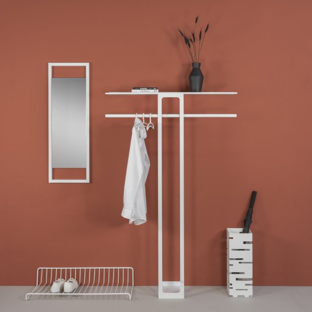 Koons - Hj hattehylde i hvid metal, bredde 100 cm.