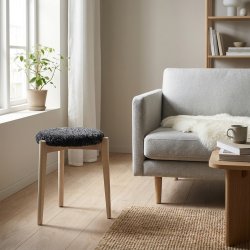 Assist - Taburet med m�rkegr� f�reskindss�de, syv forskellige finish