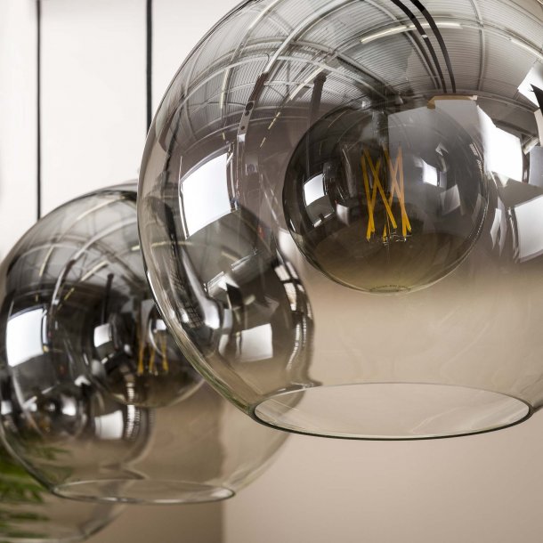 Sphere - Loftlampe med tre lampeskrme i rgfarvet glas
